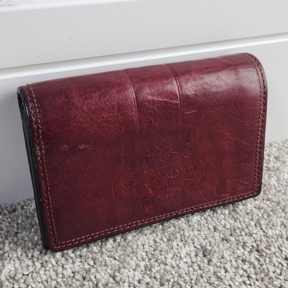 Vintage Coach Women's Leather Wallets - Picture 2 of 8